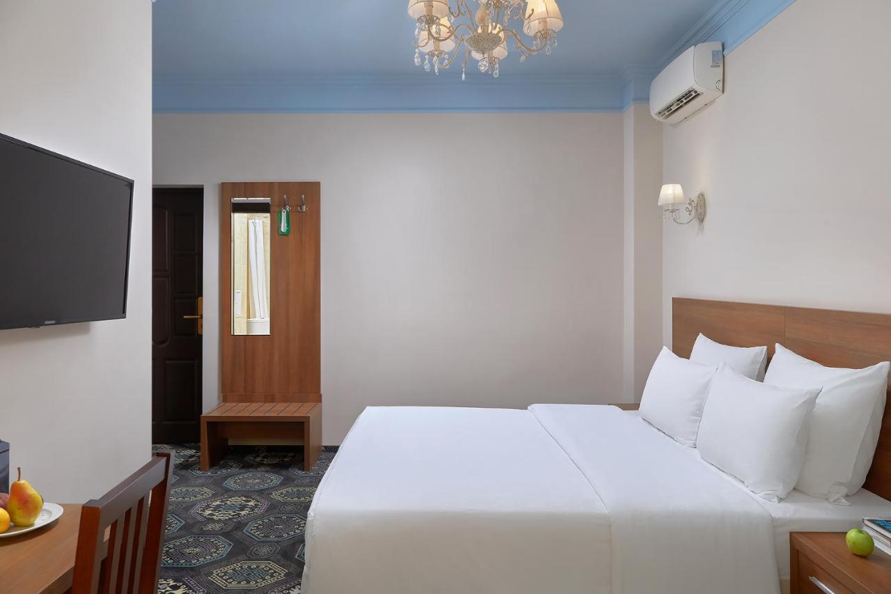 Garuda Boutique Hotel Sukhumi Exterior foto