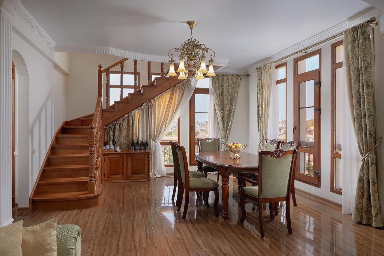Garuda Boutique Hotel Sukhumi Exterior foto